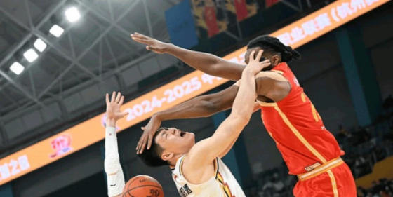 lck在线入口 -包含今晚广厦男篮绝杀压哨：CBA常规赛节点到来，底气十足，身体对抗强度拉满的词条