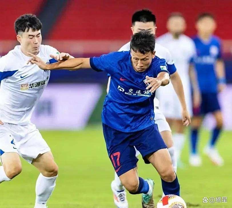 防线松动环节打磨集结日武汉三镇伤情更新，上海申花国际比赛日战术微调看傻球迷 